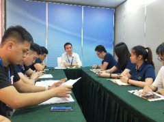 公司党支部发展“入党知识”宣布道育活动